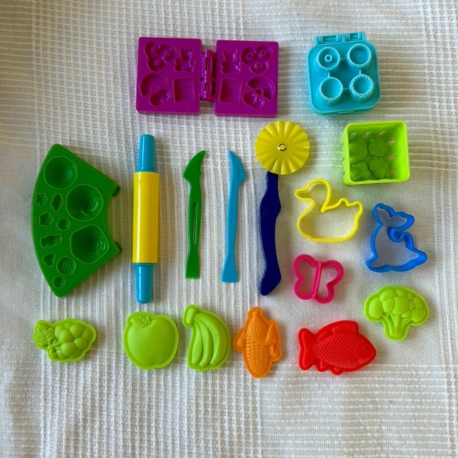 Play-Doh-set med formar rullpinne och verktyg