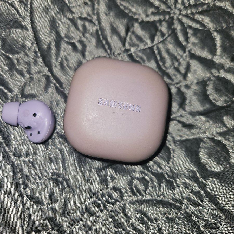 Samsung Galaxy Buds2 Pro