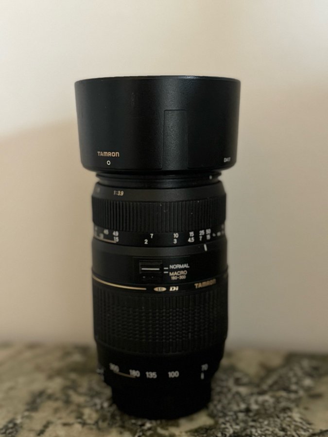 Tamron 180-300mm f/3.5-6.3 Di LD Macro Objektiv