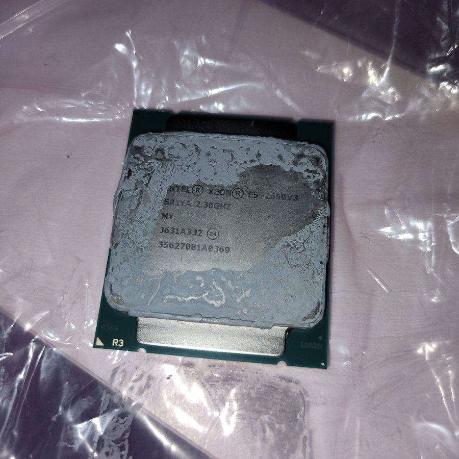 Intel Xeon E5-2650 v3 10c/20t