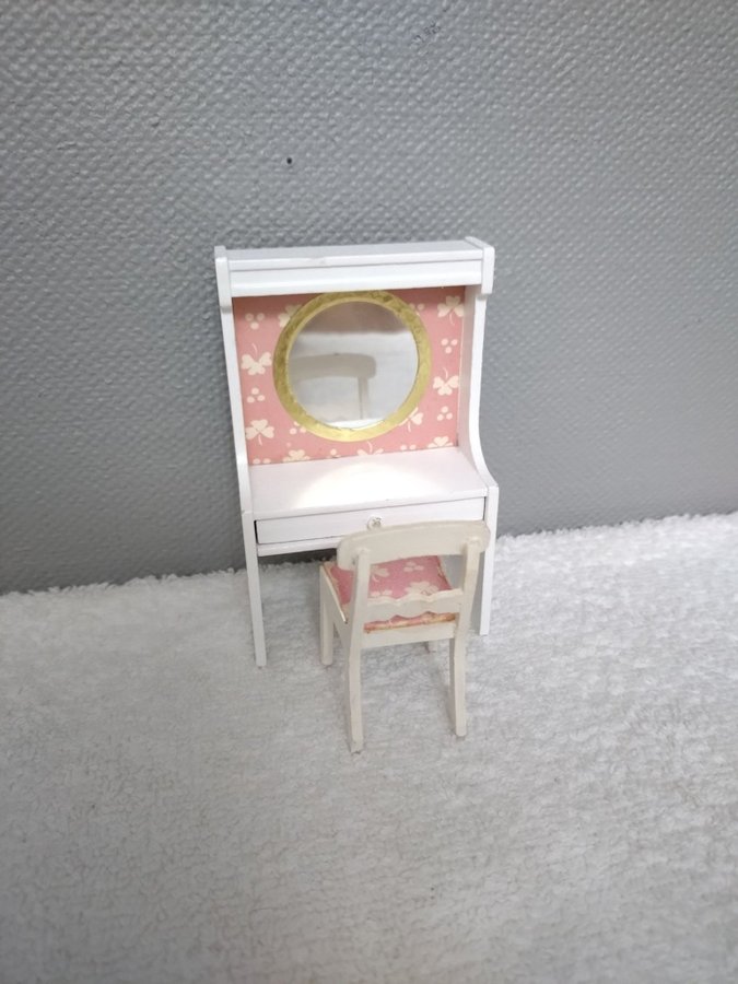 Lundby Sminkbord och stol