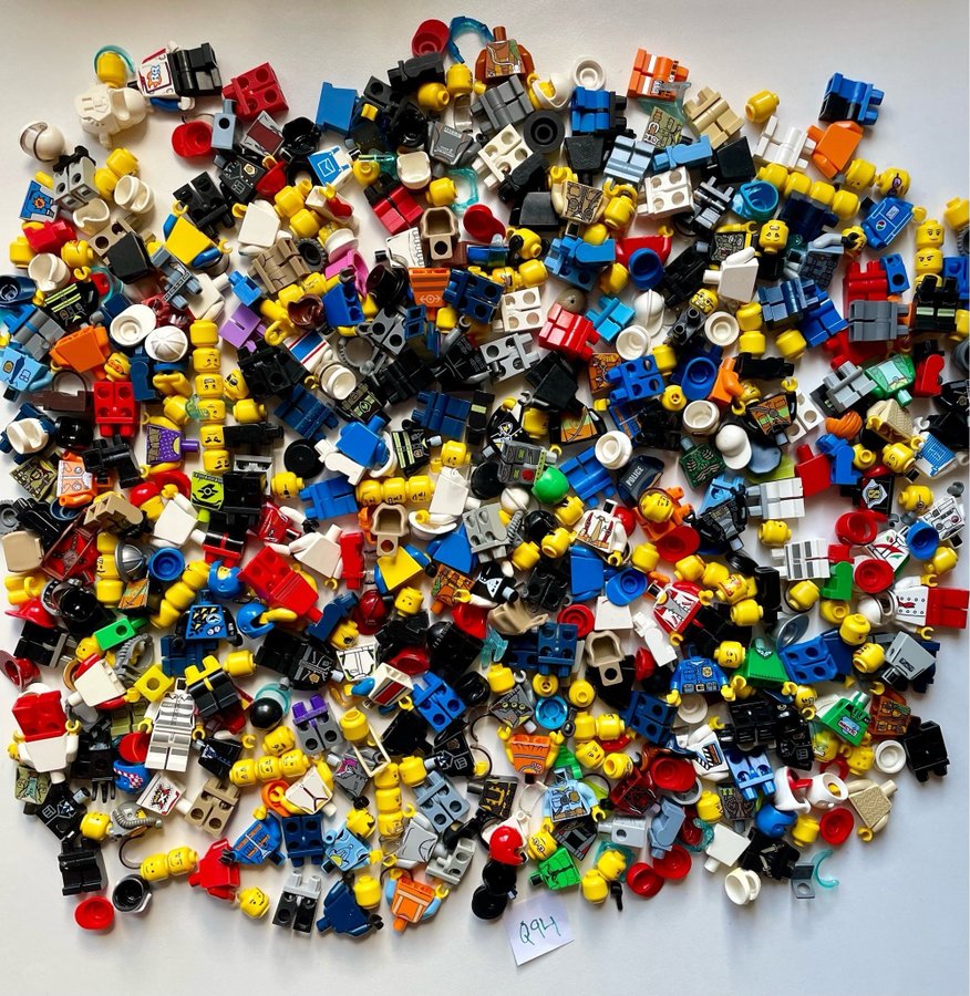 #Q94 ÄKTA LEGO 500g figurer minifigurer gubbar