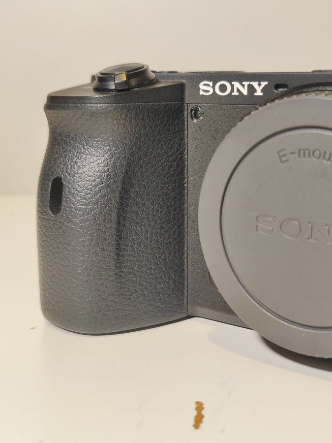 Sony Alfa A6600 (ILCE-6600) kamerahus