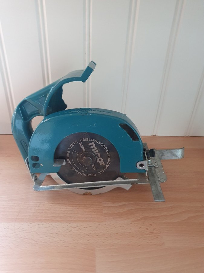 Vintage BlackDecker cirkelsåg D984