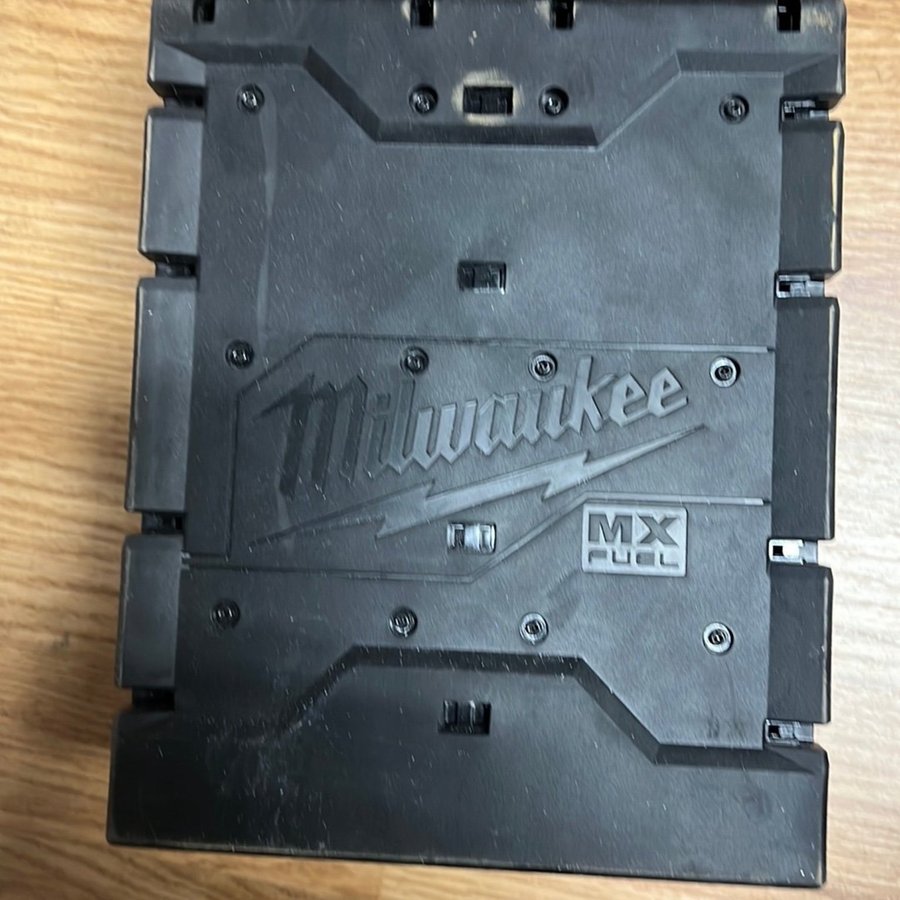 Milwaukee XC406 REDLITHIUM XC4026 Batteri