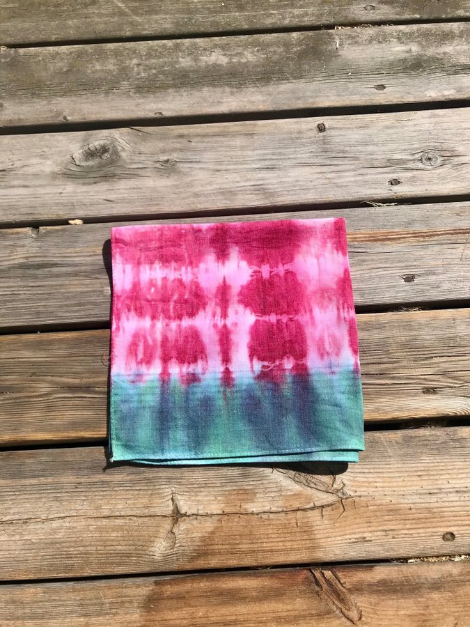 Ny Tie-Dye Näsduk/Bandana BERRY (Flera olika sorter)