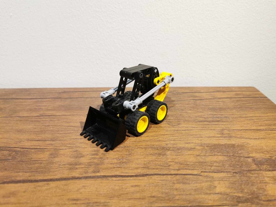 Lego Technic 8418 - Mini Loader