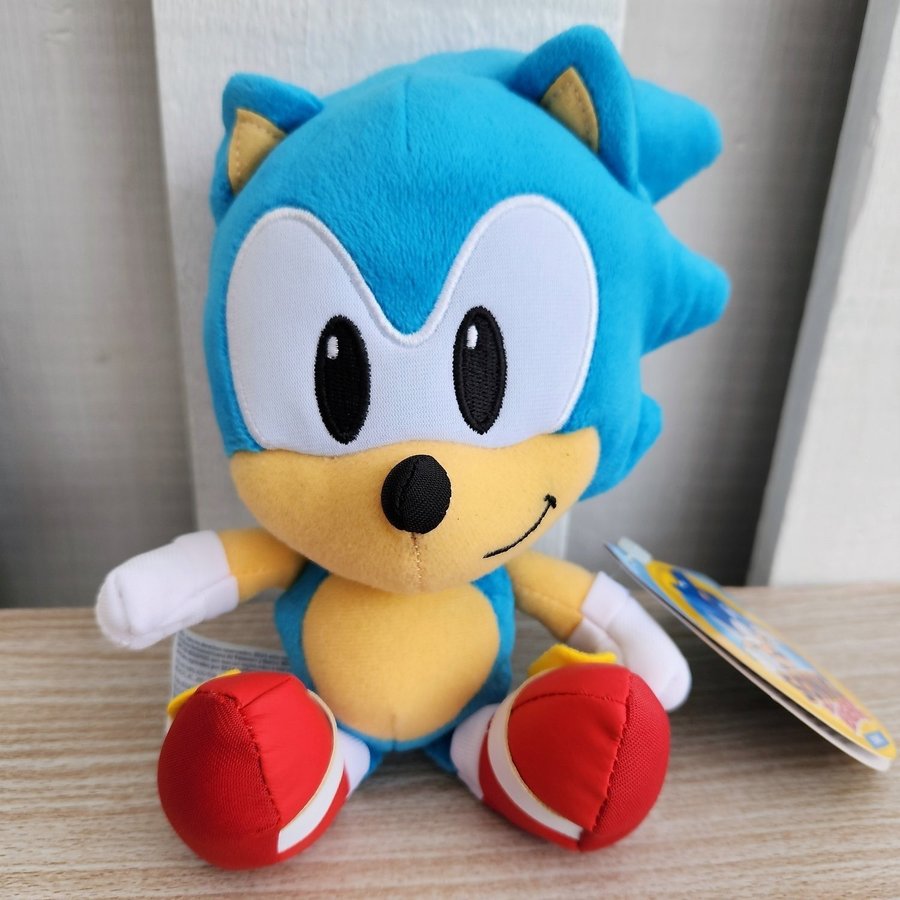 Sega - Sonic the Hedgehog Plush Toy