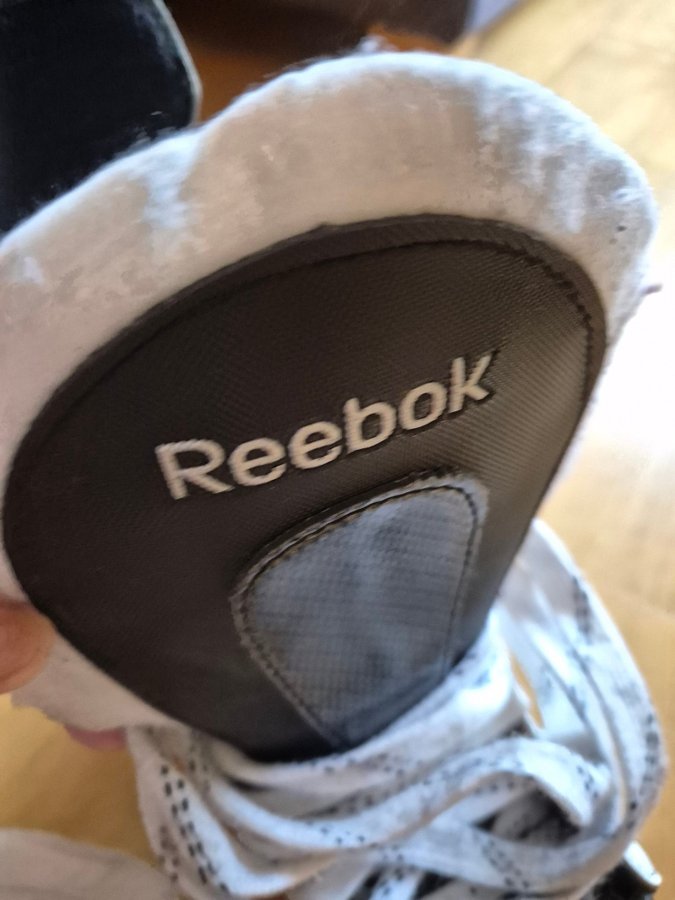 Reebok Endure II Ishockey Skridskor Storlek 39