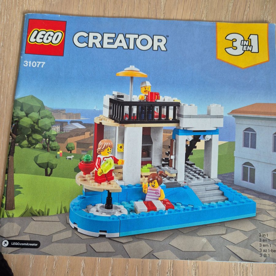 LEGO Creator 3-i-1 31077 - Glasskiosk