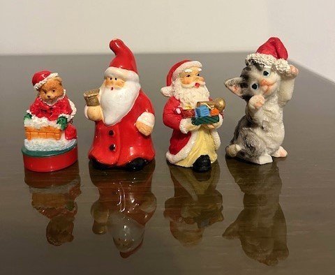 4 Tomtefigurer Stämpel porslin plast Tomte katt! Jul X-Mas