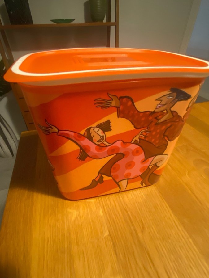 Tupperware Förvaringslåda med lock