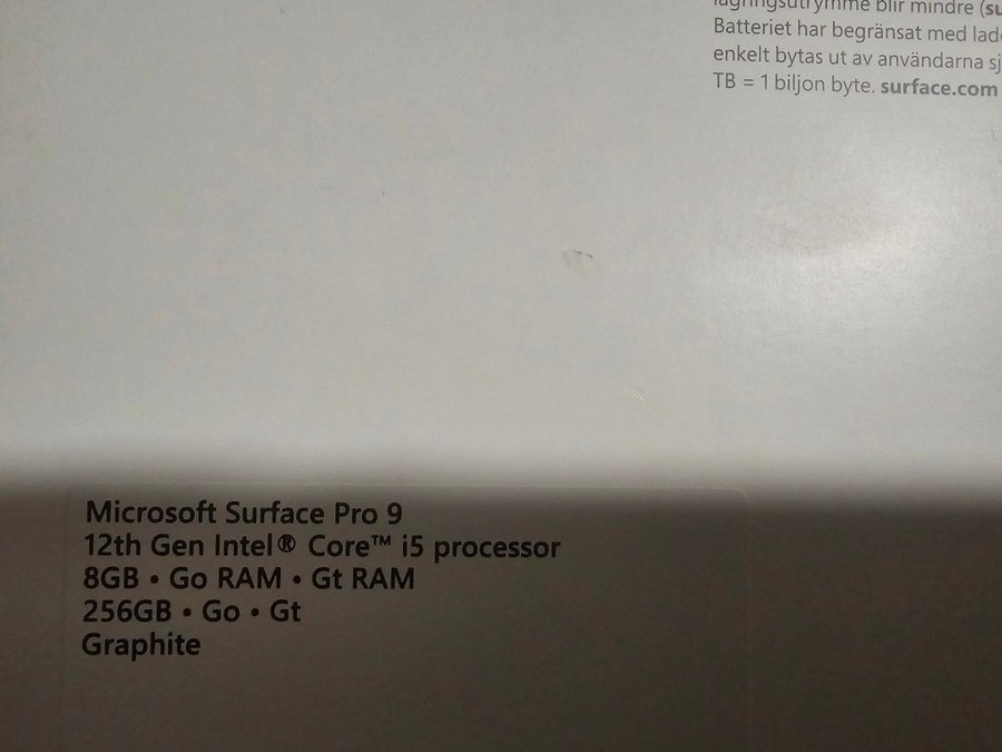 Microsoft Surface Pro 9 i5 8gbram 256GB Graphite